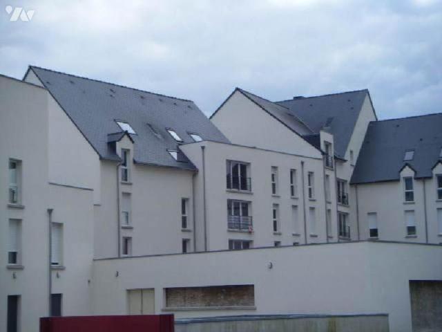 BRUZ, Place du Vert Buisson Robert BARRE, Appartement T1 25.95 m² au 3ème étage sans asce.