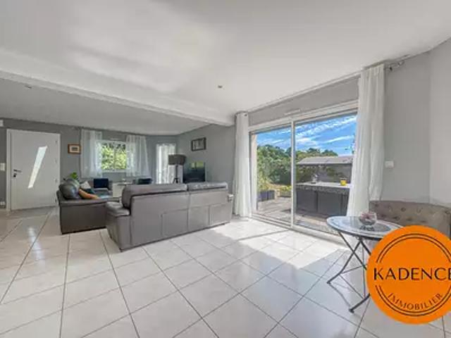 Bruz 35170 Achat / Vente maison 8 pièces t8 au dernier étage terrasse