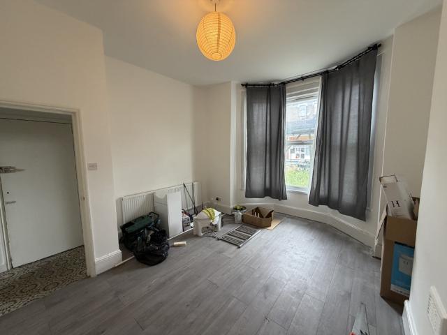 Bruce Grove, N17 1 bed flat to rent £1,750 pcm £404 pw