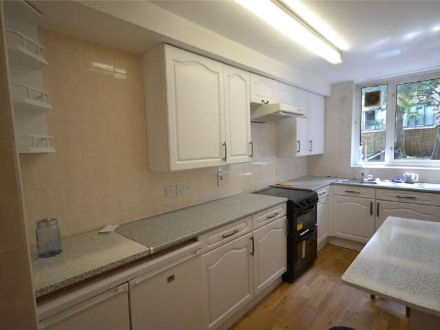 Bruckner Street, London W10, 3 bed flat to rent, £2,800 pcm | PrimeLocation