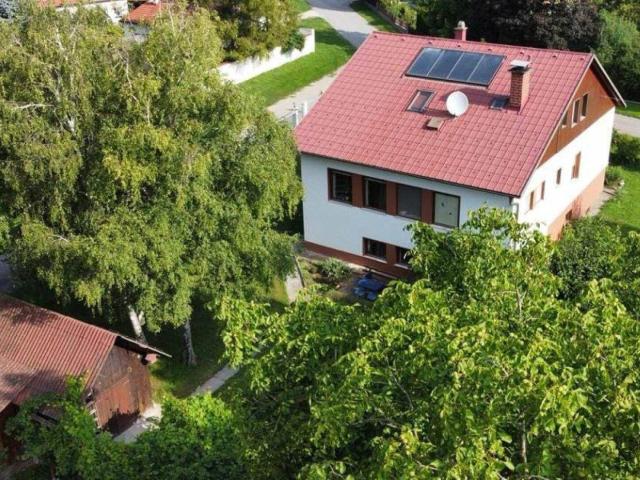 Bruck/Leitha Nähe gepflegtes Einfamilienhaus in absoluter Ruhelage