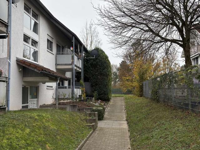 Bruchsal Heidelsheim: Wohnung mit Balkon + überdachter Stellplatz