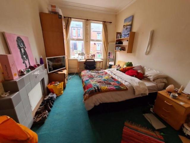 Brudenell Avenue, Leeds 7 bed house to rent £4,368 pcm £1,008 pw
