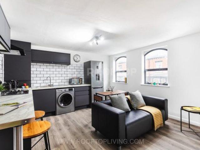 Brudenell Grove, Leeds LS6, 2 bed shared accommodation to rent, £689 pppm | PrimeLocation