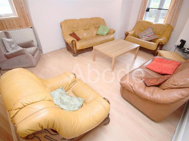 Brudenell Road, Hyde Park, Leeds 7 bed house to rent £3,003 pcm £693 pw