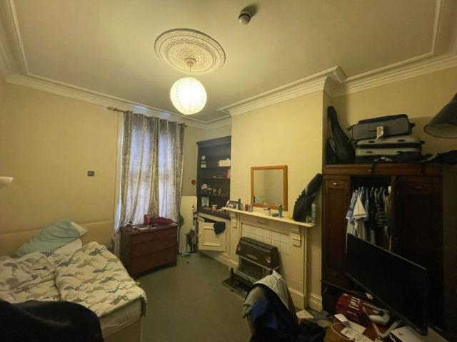 Brudenell Road, Hyde Park, Leeds LS6, 5 bed shared accommodation to rent, £520 pppm | PrimeLocation