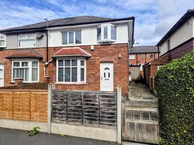 Brudenell Road, Leeds 3 bed semi detached house to rent £1,690 pcm £390 pw