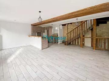 Brueil en Vexin 78440 Achat / Vente maison 5 pièces t5 au dernier étage cave
