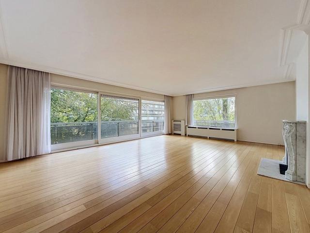 Brugmann / Walzin Park: Beautiful 4 bedroom apartment