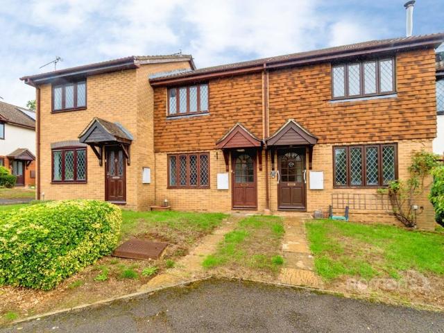 Brunel Close, Micheldever Station. 2 bed house to rent £1,550 pcm £358 pw