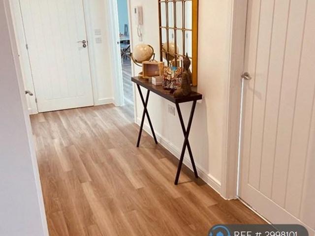 Brunel Drive, Bishop's Stortford, CM23 2 bed flat to rent £1,799 pcm £415 pw