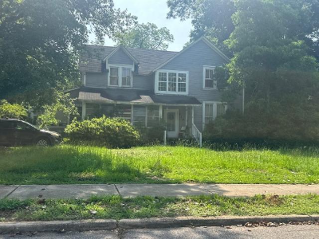 Bruner Ave