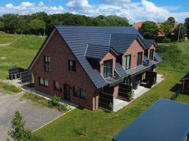 Brunsbüttel/Elbe/NO Kanal: Neubau Mehrfamilienhaus mit 2.524m² Baugrundstück!