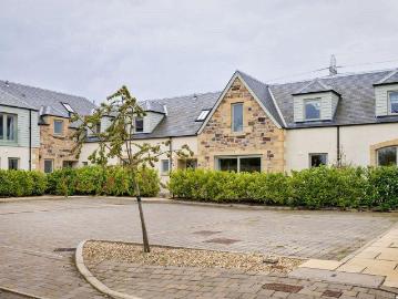 Brunstane Road South, Edinburgh. 5 bed terraced house to rent £3,950 pcm £912 pw