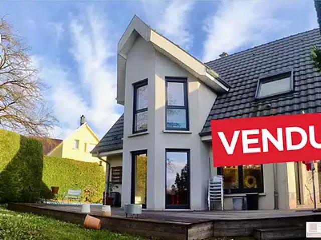 Brunstatt Didenheim 68350 Achat / Vente maison 5 pièces t5 au dernier étage piscine