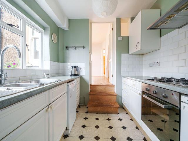 Brunswick Crescent, New Southgate, London N11, 3 bed end terrace house to rent, £2,400 pcm | PrimeLocation