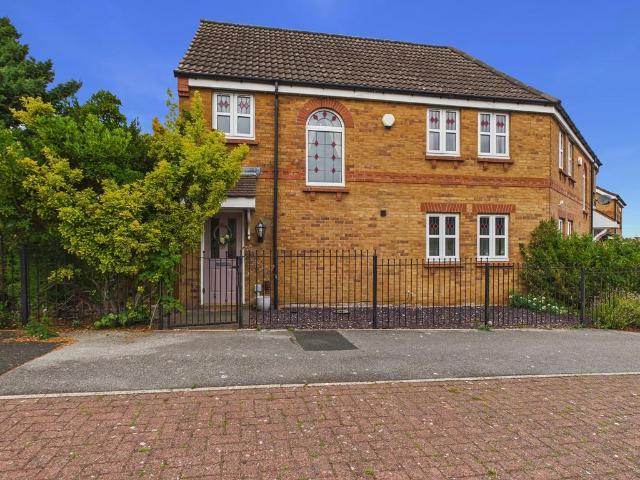 Brunswick Drive, Woodlaithes 3 bed semi detached house to rent £1,350 pcm £312 pw