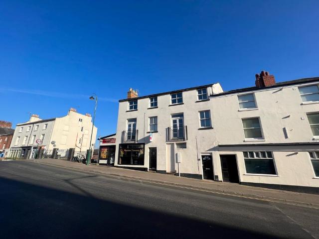 Brunswick Street, Leamington Spa, CV31 2 bed apartment to rent £1,300 pcm £300 pw