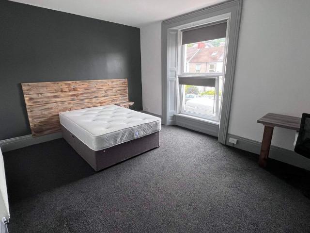 Brunswick Street, Swansea SA1, 6 bed shared accommodation to rent, £1,840 pcm | PrimeLocation
