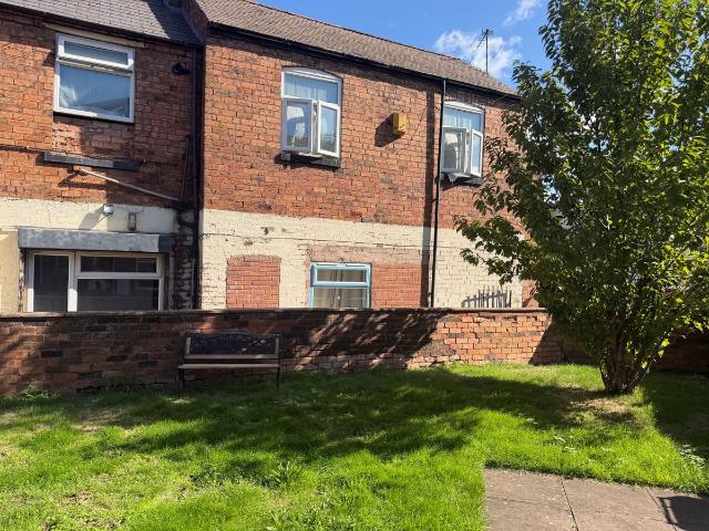 Brunswick Park Road, Wednesbury WS10, 1 bed maisonette to rent, £775 pcm | PrimeLocation