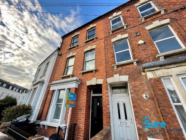 Brunswick Road, Gloucester 1 bed flat to rent £895 pcm £207 pw