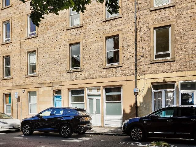 Brunswick Road, Leith, Edinburgh EH7, 1 bed flat to rent, £825 pcm | PrimeLocation