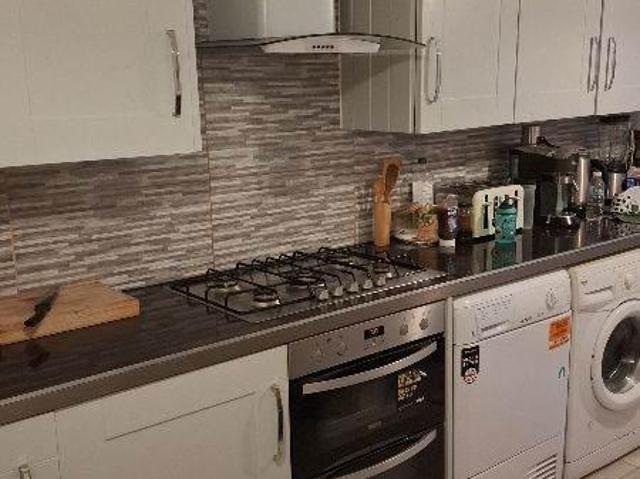 Brunswick Rd, London, SM1 1 bed in a house share to rent £750 pcm £173 pw