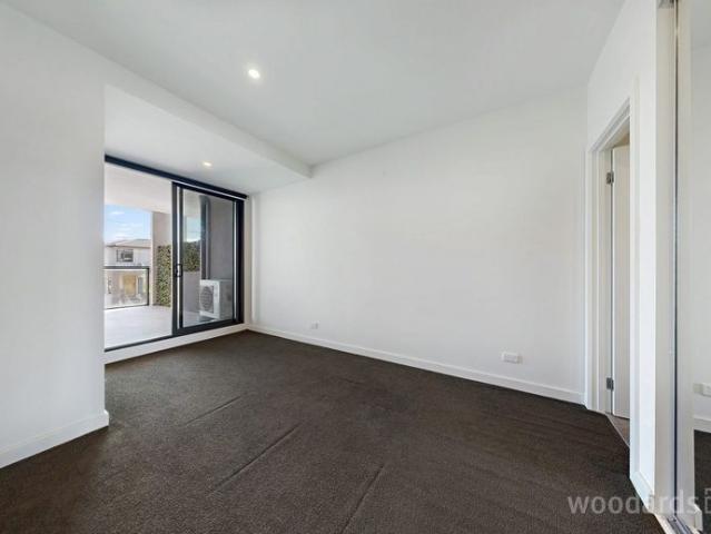 Brunswick West Living, Inside and Out