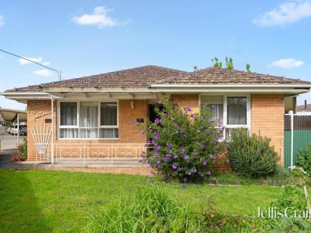 Brunswick West Living with Comfort, Convenience & Potential