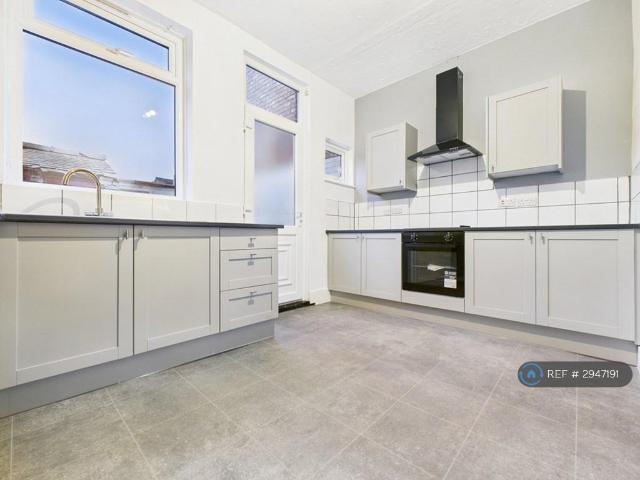 Brunton Street, Darlington, DL1 2 bed terraced house to rent £700 pcm £162 pw