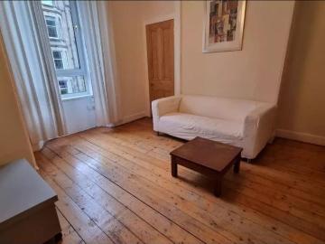 Brunton Terrace, Edinburgh EH7, 1 bed flat to rent, £1,140 pcm | PrimeLocation