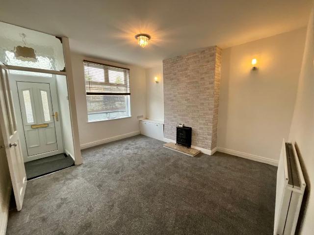 Brush Street, Burnley BB11, 2 bed terraced house to rent, £675 pcm | PrimeLocation