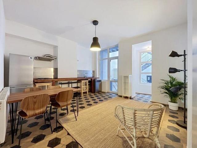 Brussels — 3 bedroom apartment · approx. 70 sq. m