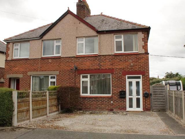 Bryn Crescent, Rhyl LL18, 3 bed property to rent, £995 pcm | PrimeLocation