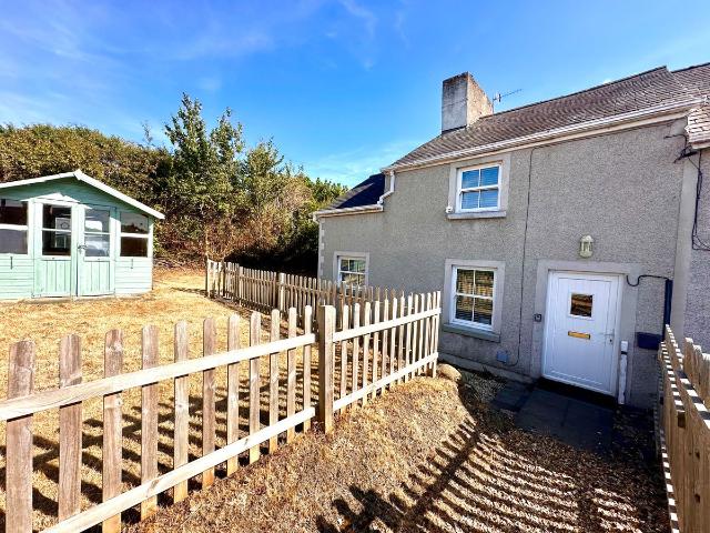 Bryn Rhys, Colwyn Bay LL28, 2 bed property to rent, £950 pcm | PrimeLocation