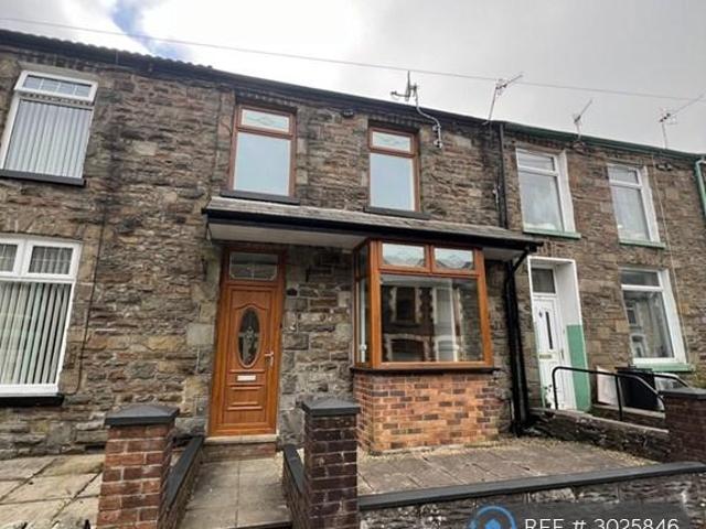 Brynteg Terrace, Ferndale, CF43 3 bed terraced house to rent £800 pcm £185 pw