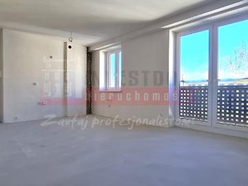 Kameralne mieszkanie z antresolą w centrum Brzegu