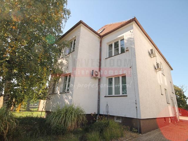 Brzeg, 296,40 m2