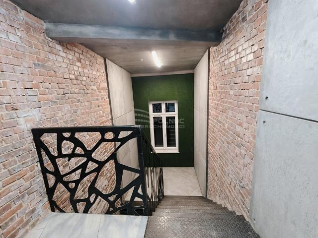Kawalerka 32 m² z nowymi instalacjami i komórką polecam!