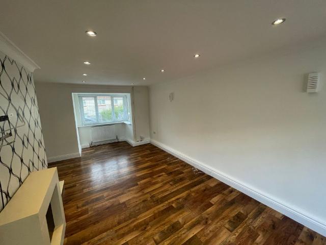 Bwlch Crescent, Neath, SA11