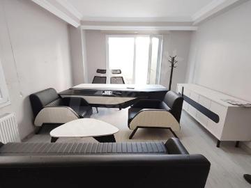 bu fırsat kaçmaz metrobüs dibinde kiralık 2+1 ofis