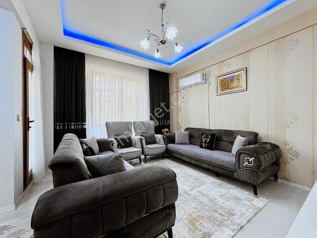Bu Fırsat Kaçmaz! En Ferah Full Bakımlı 2+1 Daire