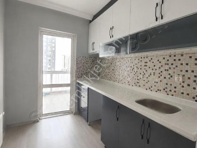 Buğra Dan 2.etap Soyak Blk Yapılı Temiz Ara Kat Güney Cephe 3+1