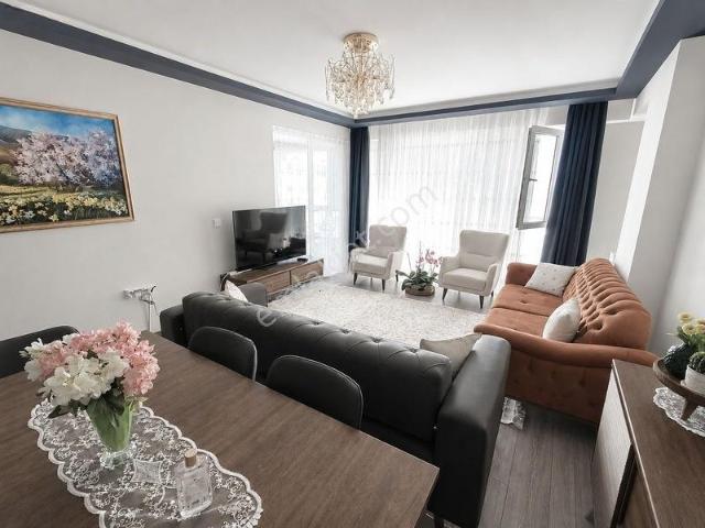 Buğra Dan Bulvar 1071 De Full Yapılı Lüx 5+1 Dublex Daire