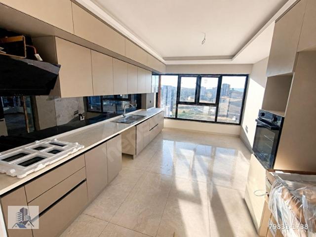 BUĞRA DAN SIFIR 4+1 KAPALI OTOPARKLI ARA KAT DAİRE