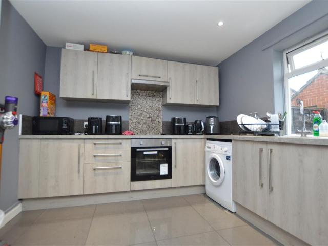 Bumpstede Court, Norwich NR5, 4 bed property to rent, £1,995 pcm | PrimeLocation