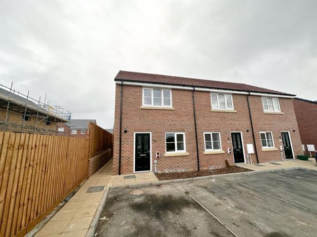Bunting Mews, Scunthorpe DN16, 2 bed terraced house to rent, £750 pcm | PrimeLocation