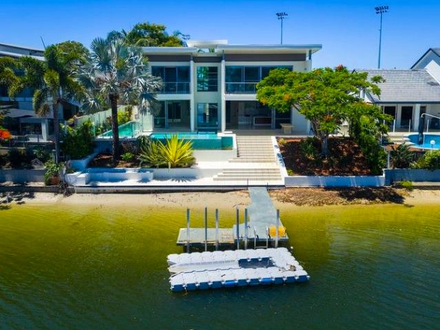 Bundall Architecturally Designed Executive Family Home On Expansive North Wide Water Aspect