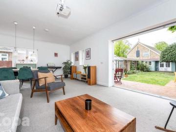 Bungalow 4 Bedroom For Sale Londres Greater London 700000 ES101856005
