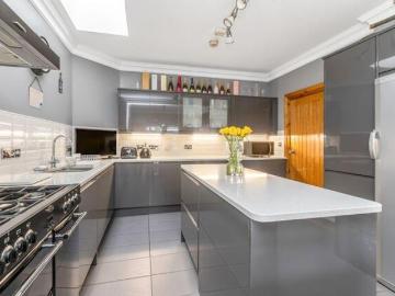 Bungalow 7 Bedroom For Sale City Of Edinburgh City Of Edinburgh 650000 ES100787000